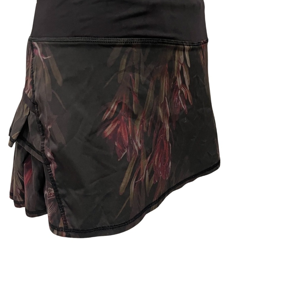 Lululemon Skirt - Size 2